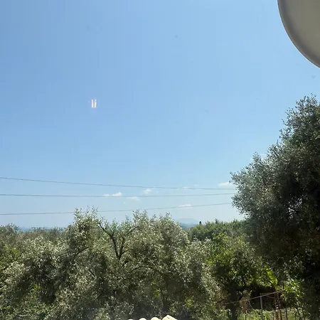 Olga's Sea View Studios, 400m From Apartment Ýpsos