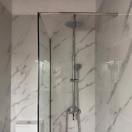 Olga's Sea View Studios, 400m From Ýpsos