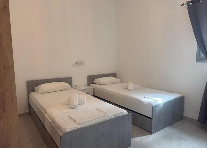 Olga's Sea View Studios, 400m From Апартаменты