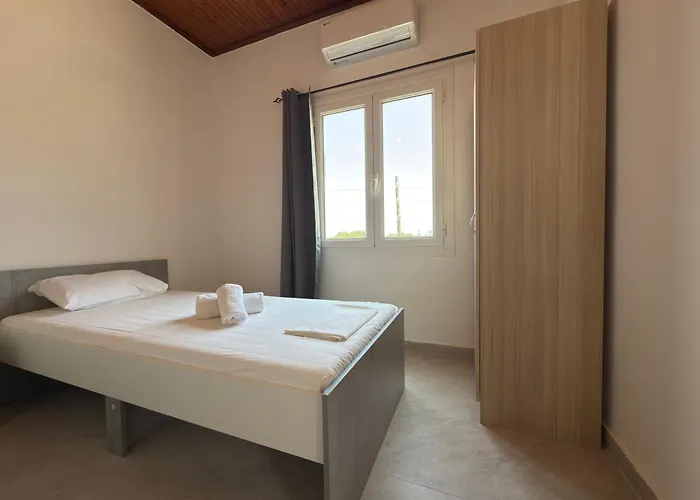 Апартаменты Olga's Sea View Studios, 400m From