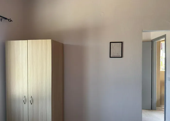 Апартаменты Olga's Sea View Studios, 400m From