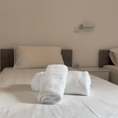 Olga's Sea & Garden View Studios, 400m From Apartament *